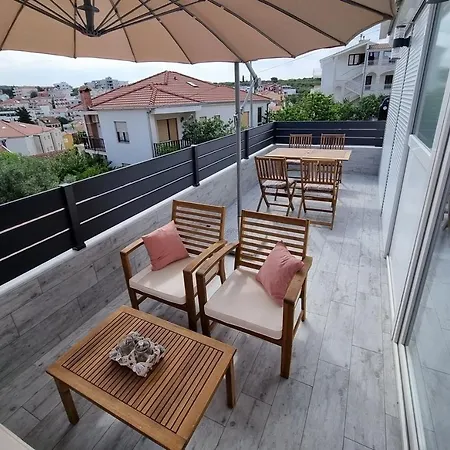 Apartman By The Sea Okrug Gornji, Ciovo - 23946 Trogir